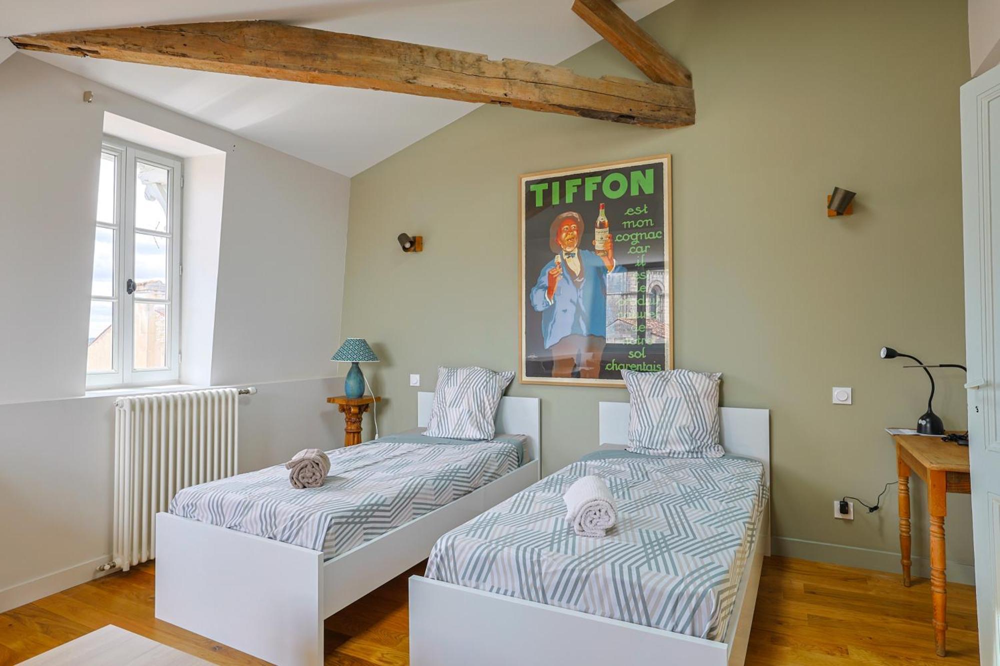 Grand Appartement De Standing #Hypercentre Cognac Esterno foto